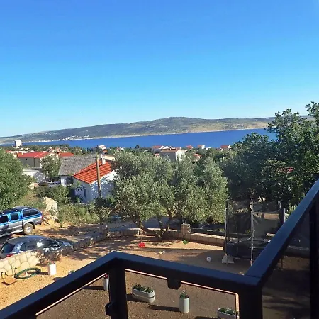 Filomena In Starigrad-paklenica, Modern And Comfortable Apartmán